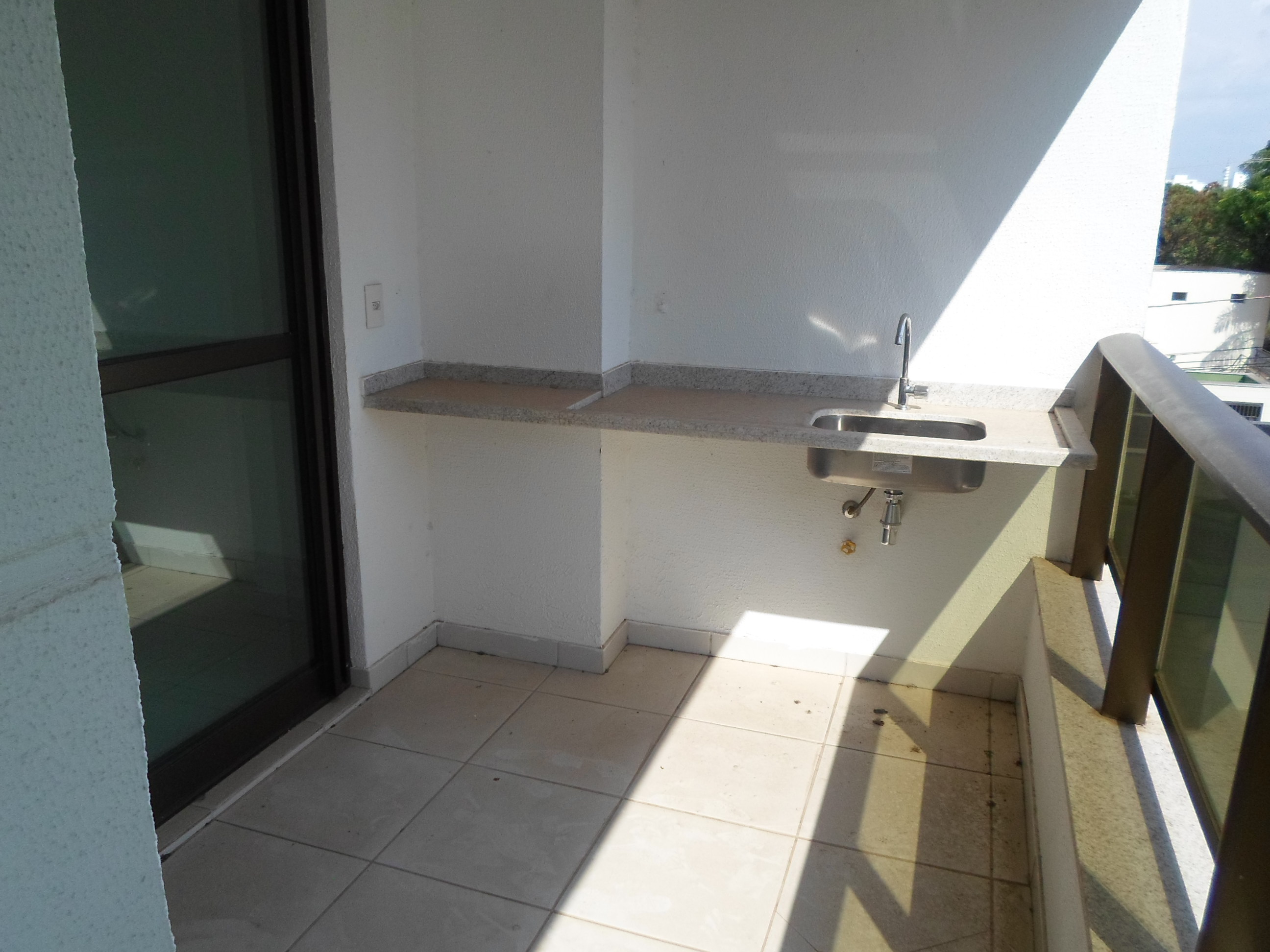 Ed. Privilège - 80 m² - 3 Quartos sendo 1 Suíte - Duque de Caxias